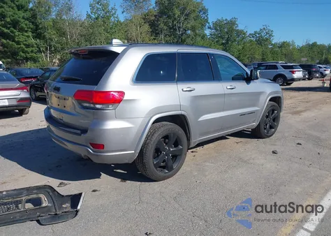 2015 Jeep Grand Cherokee Altitude z USA, uszkodzony, nr VIN 1C4RJFAG7FC676164